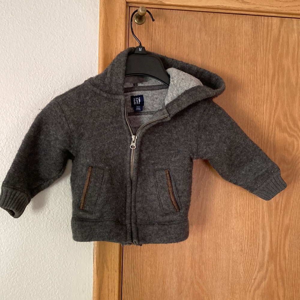 Baby Gap thick wool zip up hoodie. Gray. 2t